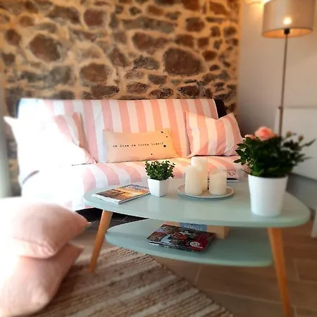 T2 A 2 Pas De La Semesterbostad