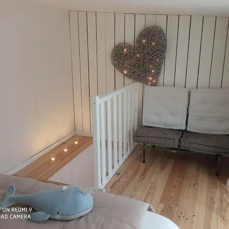 T2 à 2 Pas De La