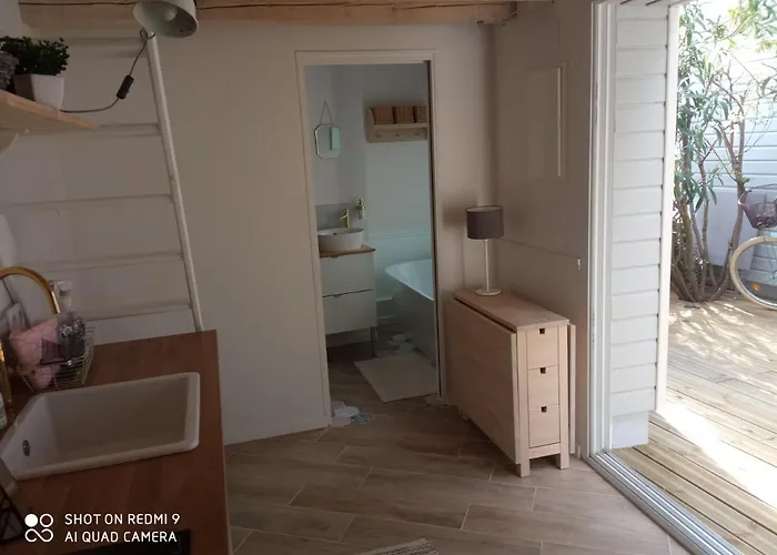 T2 A 2 Pas De La Holiday home Granville