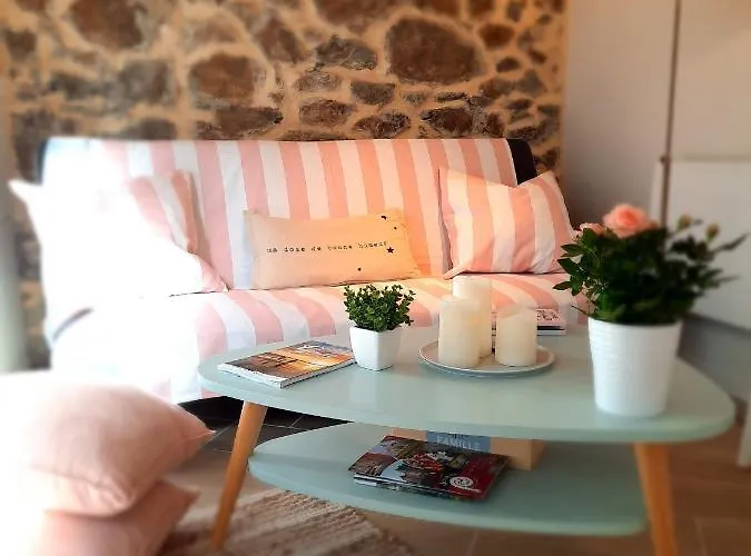 T2 A 2 Pas De La 펜션